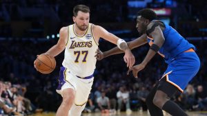 Luka Doncic, jugando contra los New York Knicks en marzo de 2026.