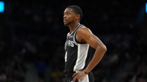 De'aaron Fox, durante un partido con los San Antonio Spurs.