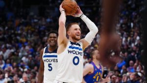 Los Minnesota Timberwolves igualan la eliminatoria