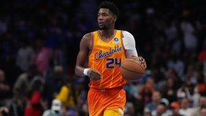Brandon Miller pasa por quirófano