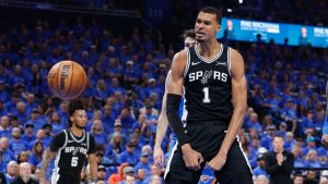 Wembanyama domina en el Game 1