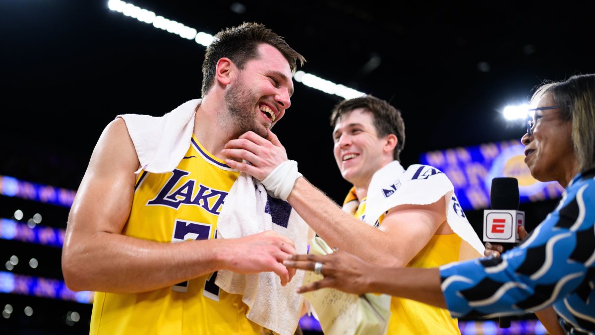 Luka Doncic se lleva a los Lakers de vacaciones a Eslovenia