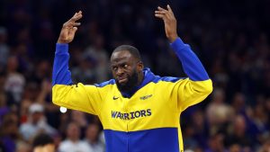 Draymond Green durante su último partido con Golden State en el play-in.