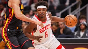Los Rockets renuevan a Tate