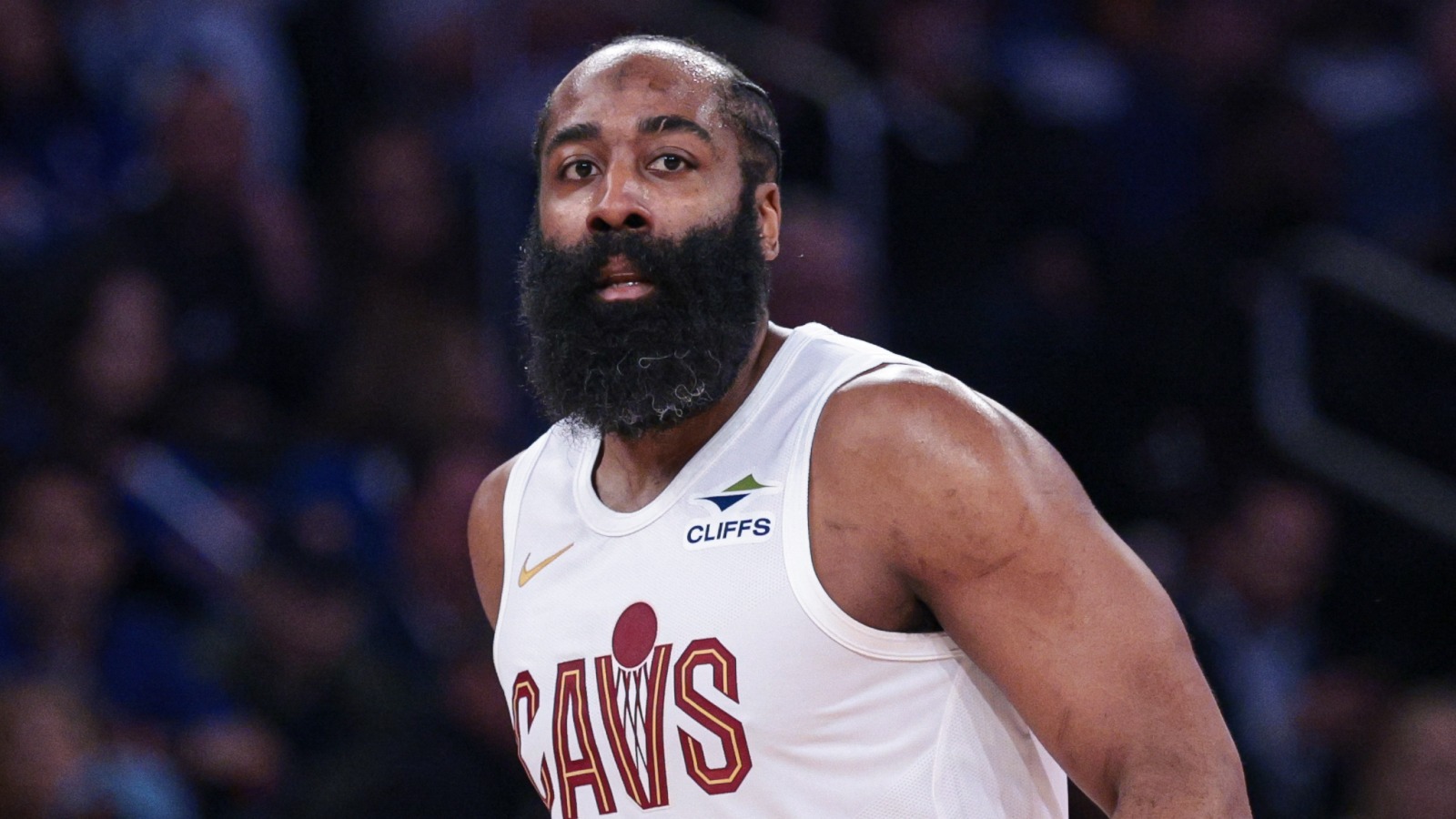 Dudas en la renovación de James Harden con los Cavaliers
