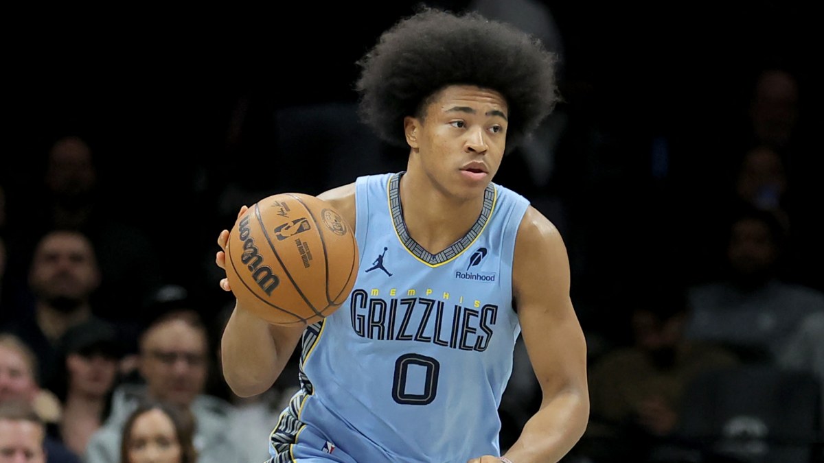 Jaylen Wells busca consolidarse en su tercer año en la NBA