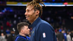 James Johnson, disputando la temporada 2024-25 con los Indiana Pacers.
