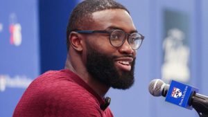 Jaylen Brown, durante su presentación como jugador de los Philadelphia 76ers.