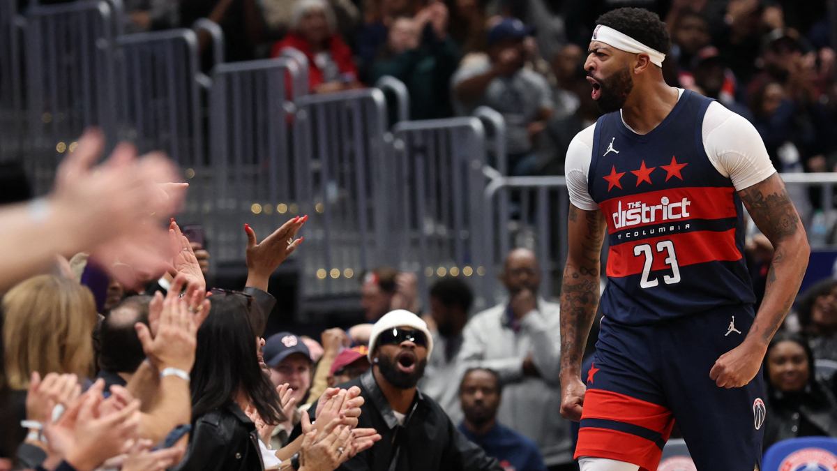Anthony Davis impresiona en su debut con los Wizards